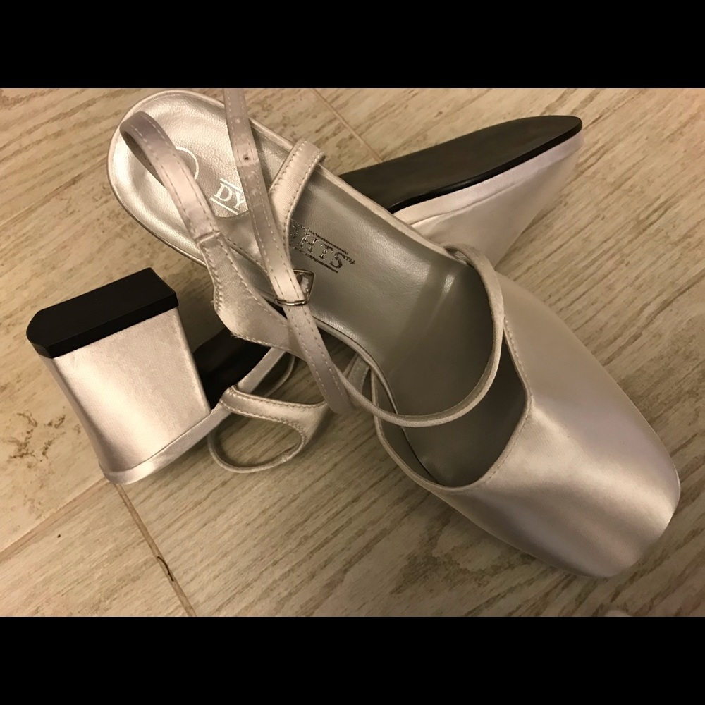 Silver Heel DyeLights Size 8